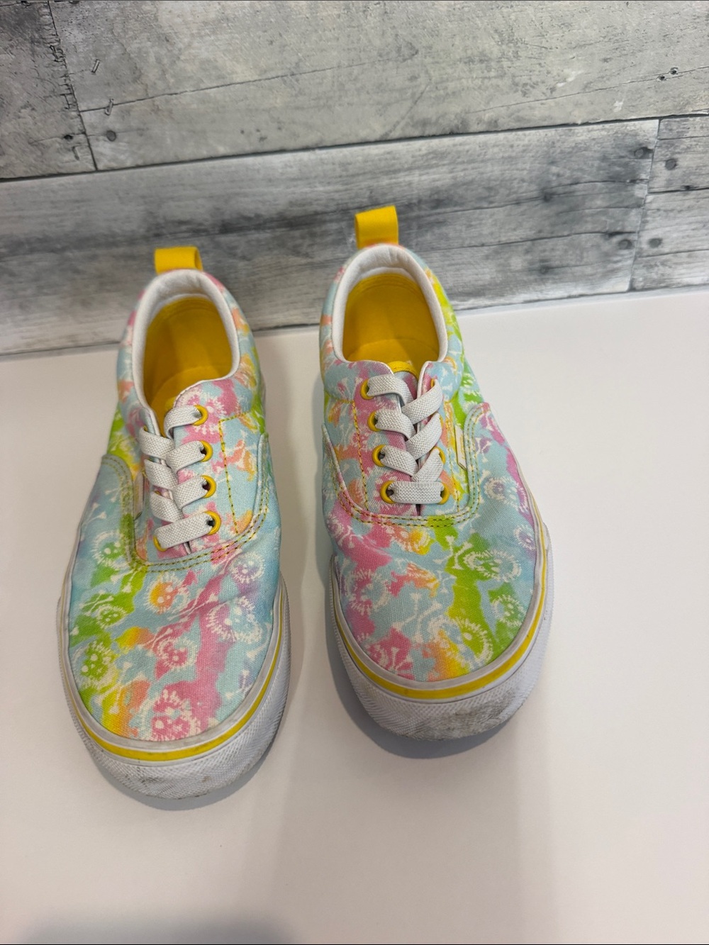 Vans Pastel Floral Print Canvas Sneakers – Girls/Juniors 4.5